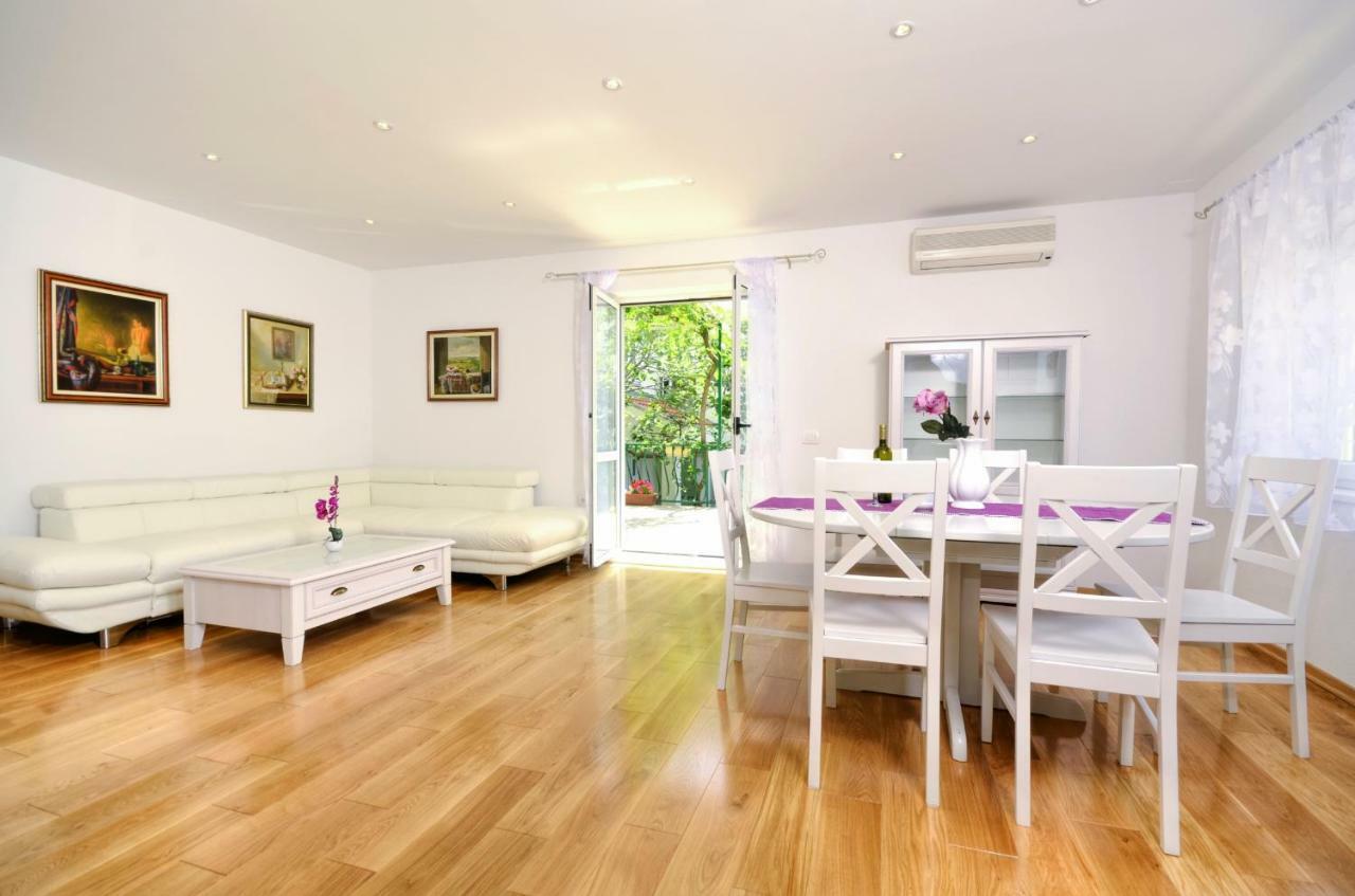 Apartments Vekic Makarska Zewnętrze zdjęcie
