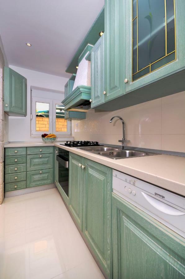 Apartments Vekic Makarska Zewnętrze zdjęcie